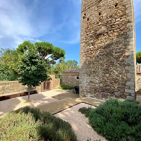 Masia Torre Lloreta S.xiii * Calonge (Catalonia)